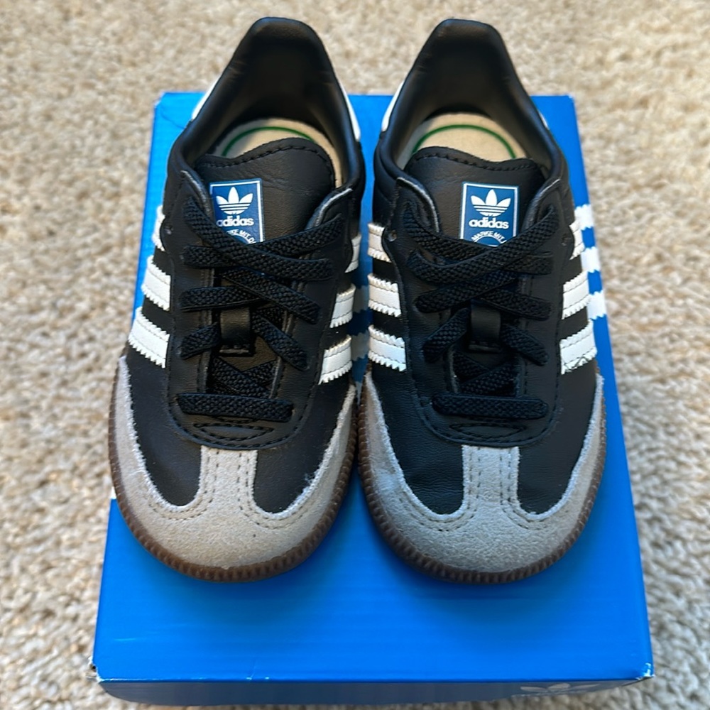Adidas Samba - Size 5.5 Toddler